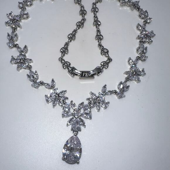 Silver tone rhodium plated clear CZs cubic zirconia formal drop necklace - Picture 5 of 8